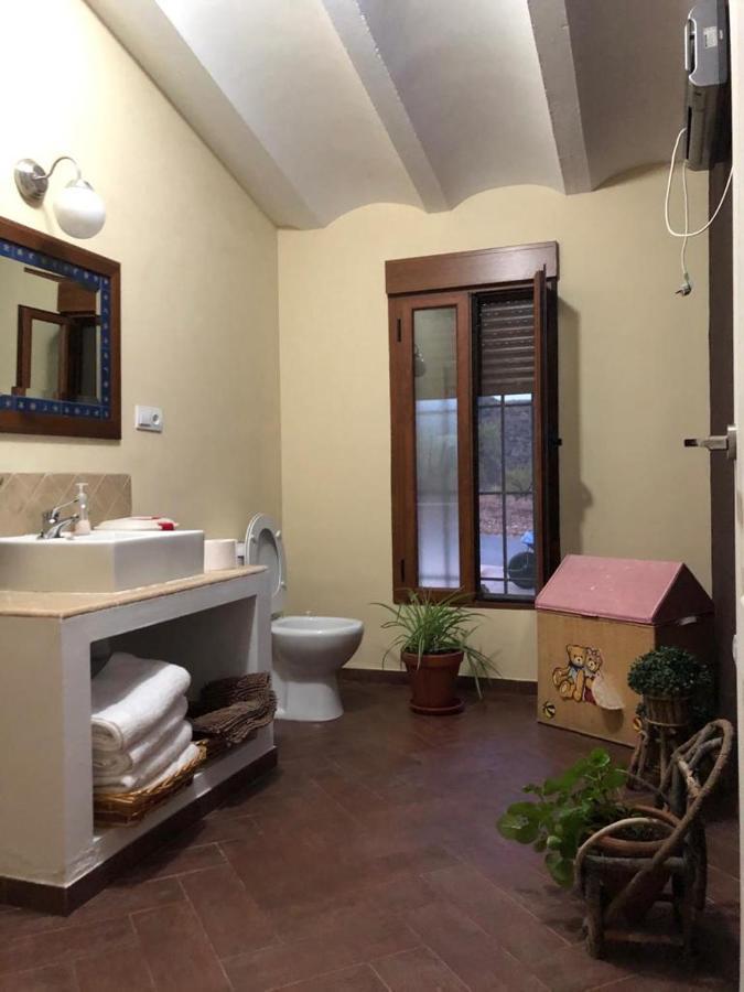 Vivienda Rural Embalse San Clemente Guest House Huescar Exterior photo